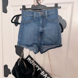 🎃fashionnova high waist booty shorts very cheeky and fun